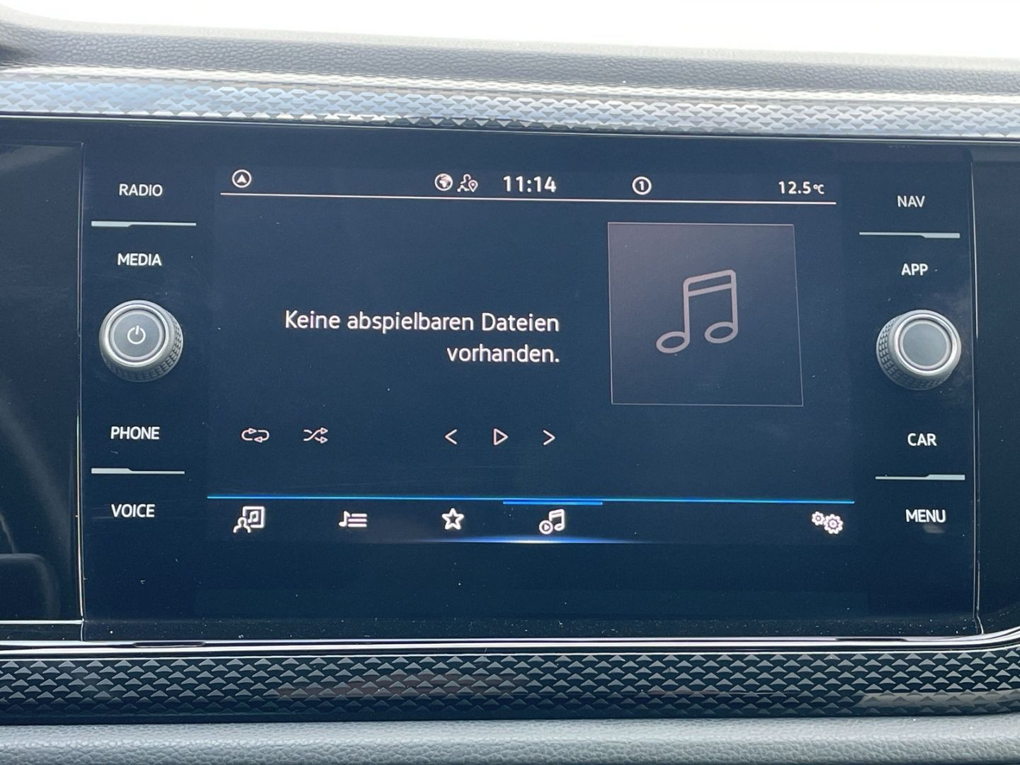Volkswagen Taigo 1.0 TSI Life - Samsaru's Car Outlet