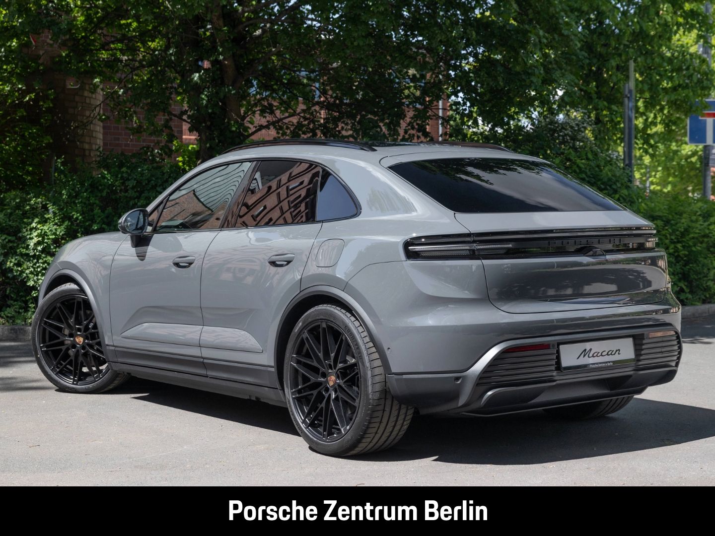 Porsche Macan 4S Burmester Rückfahrkamera Panorama LED