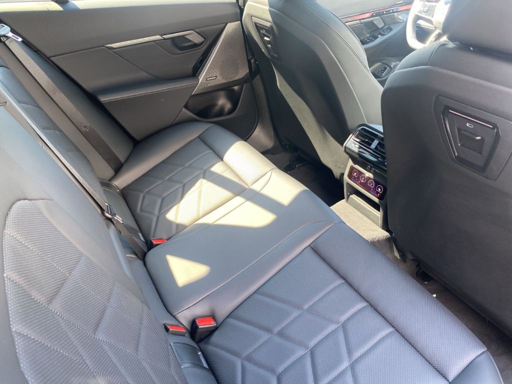 BMW 520 i Touring M Sport AHK/Standheizung/HarmanKar