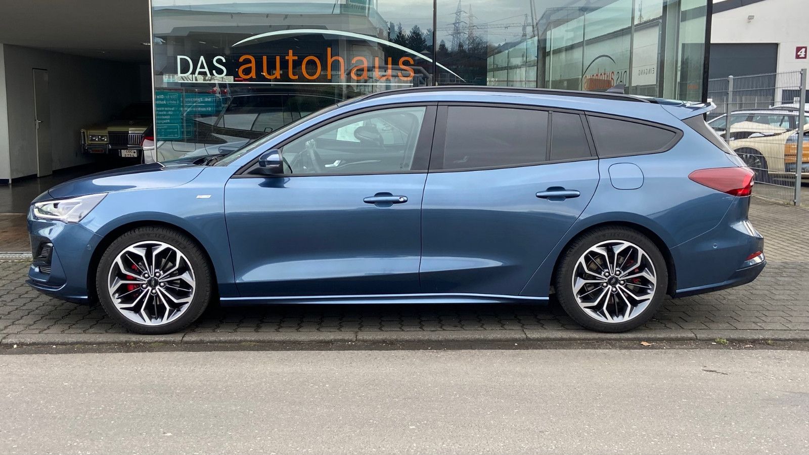 Ford Focus Turnier ST-Line X, Styling*PANO*Matrix-LED