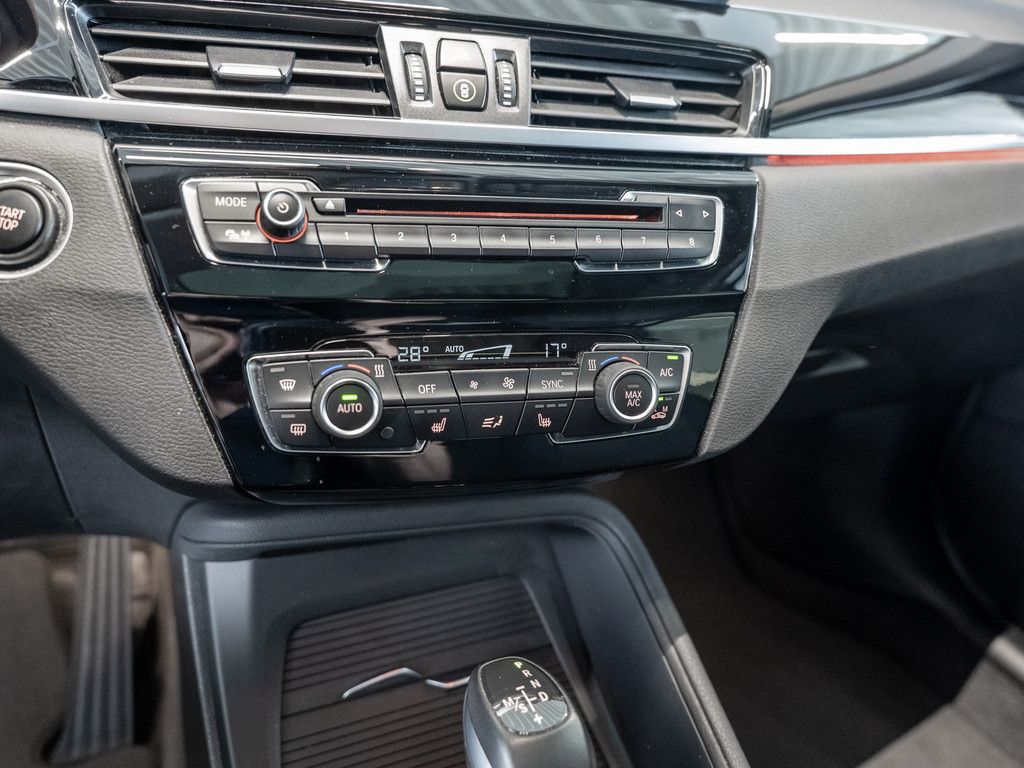 BMW X1 xDrive 25e Advantage - Samsaru's Car Outlet