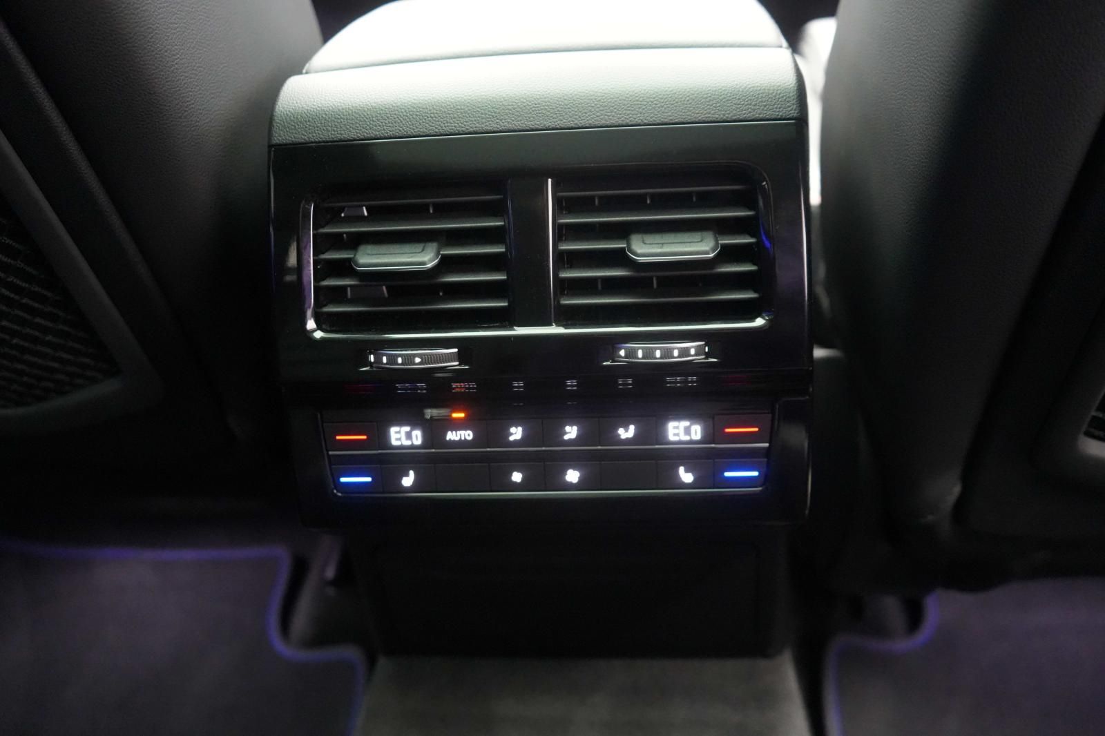 Volkswagen Touareg  3.0 V6 e-Hybrid 4Motion R Leder/Matrix/
