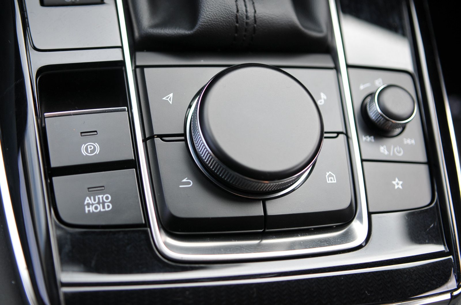 Mazda CX-30 2.0 150ps Aut. Homura ACC | CarPlay | NAVI