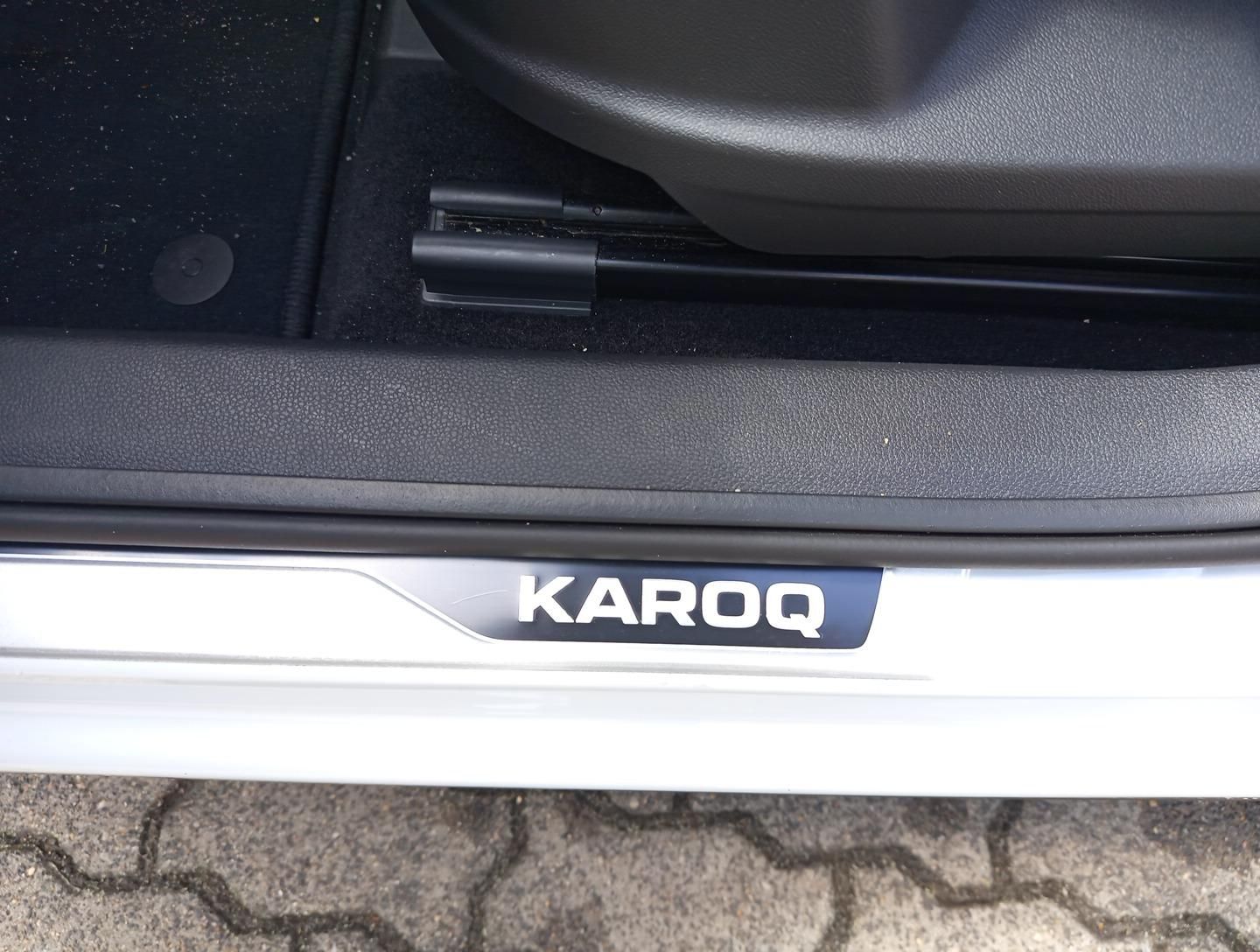 Skoda Karoq Sportline 4x4 2.0 TSI AHK*CANTON-SOUND*360