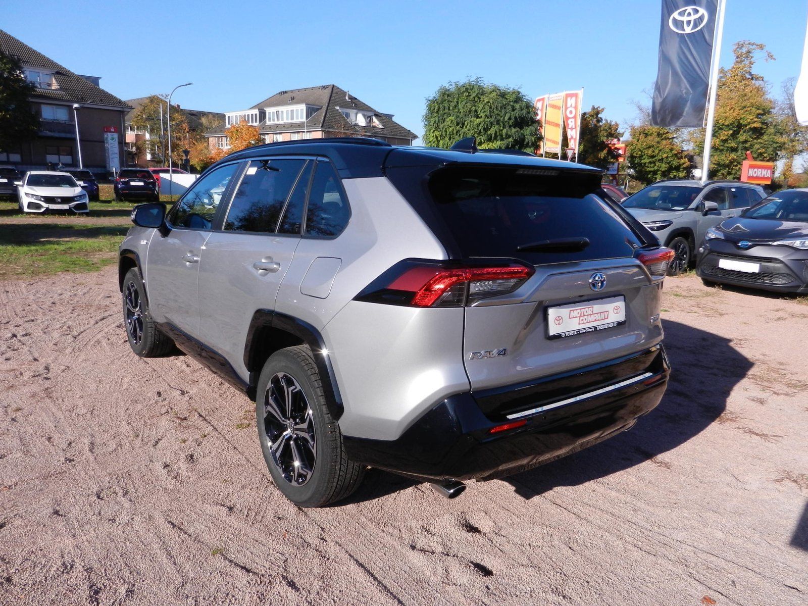 Toyota RAV 4 2,5 Plug In Style