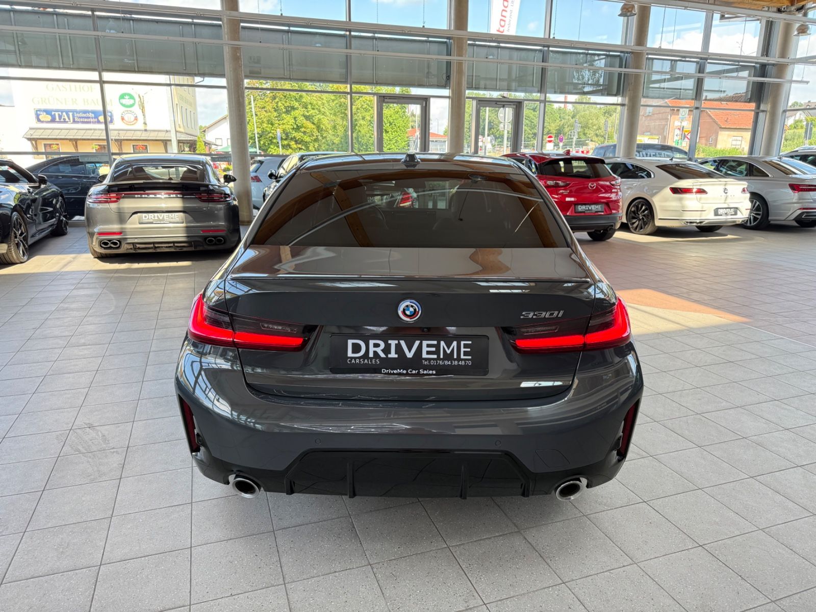 BMW 3 Lim. 330 i M Sport - Samsaru's Car Outlet