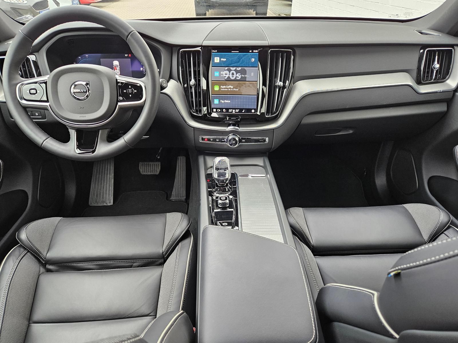 Volvo XC60 T6 AWD Plus Dark*AHK*ACC*Panorama*360*