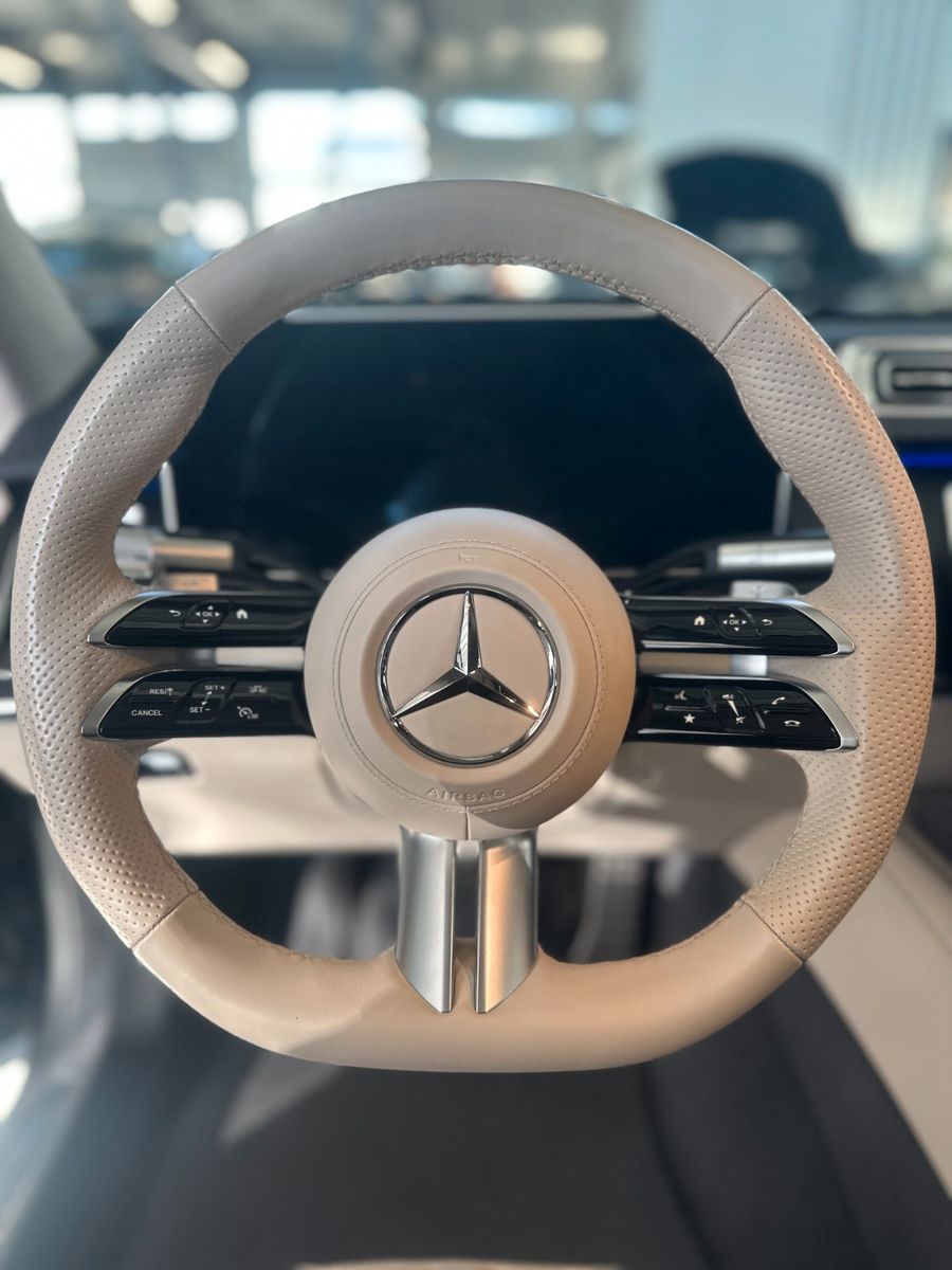 Mercedes-Benz S 580 4Matic L - Samsaru's Car Outlet