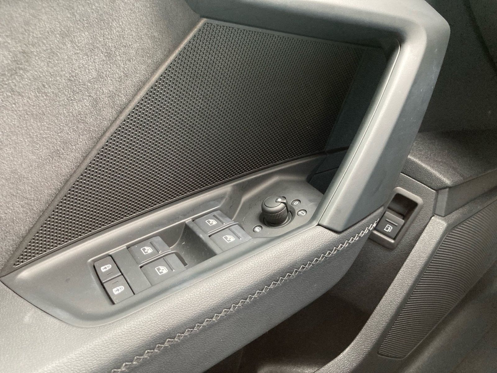 Audi A3 Sportback S-LINE 40TFSIe 204PS.STRONIC.LED.NA