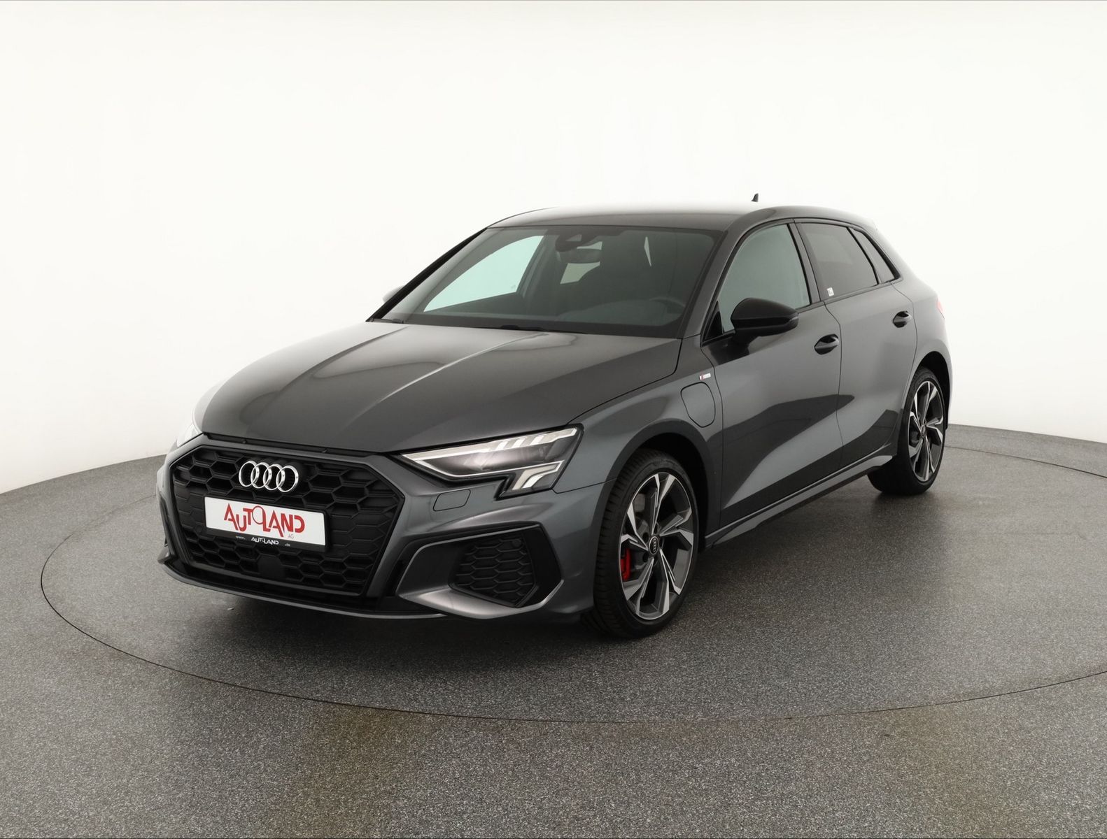 Audi A3 SB 35 TDI S-Tronic S-Line VC LED ACC B&O AHK