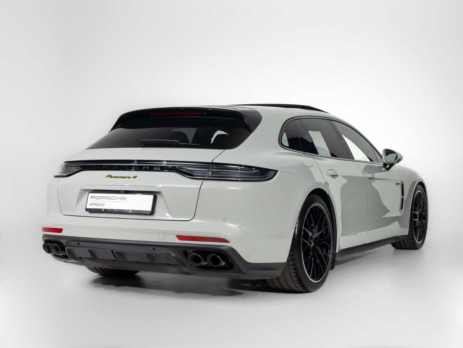 Porsche Panamera 4 E-Hybrid Sport Turismo Platinum Editi