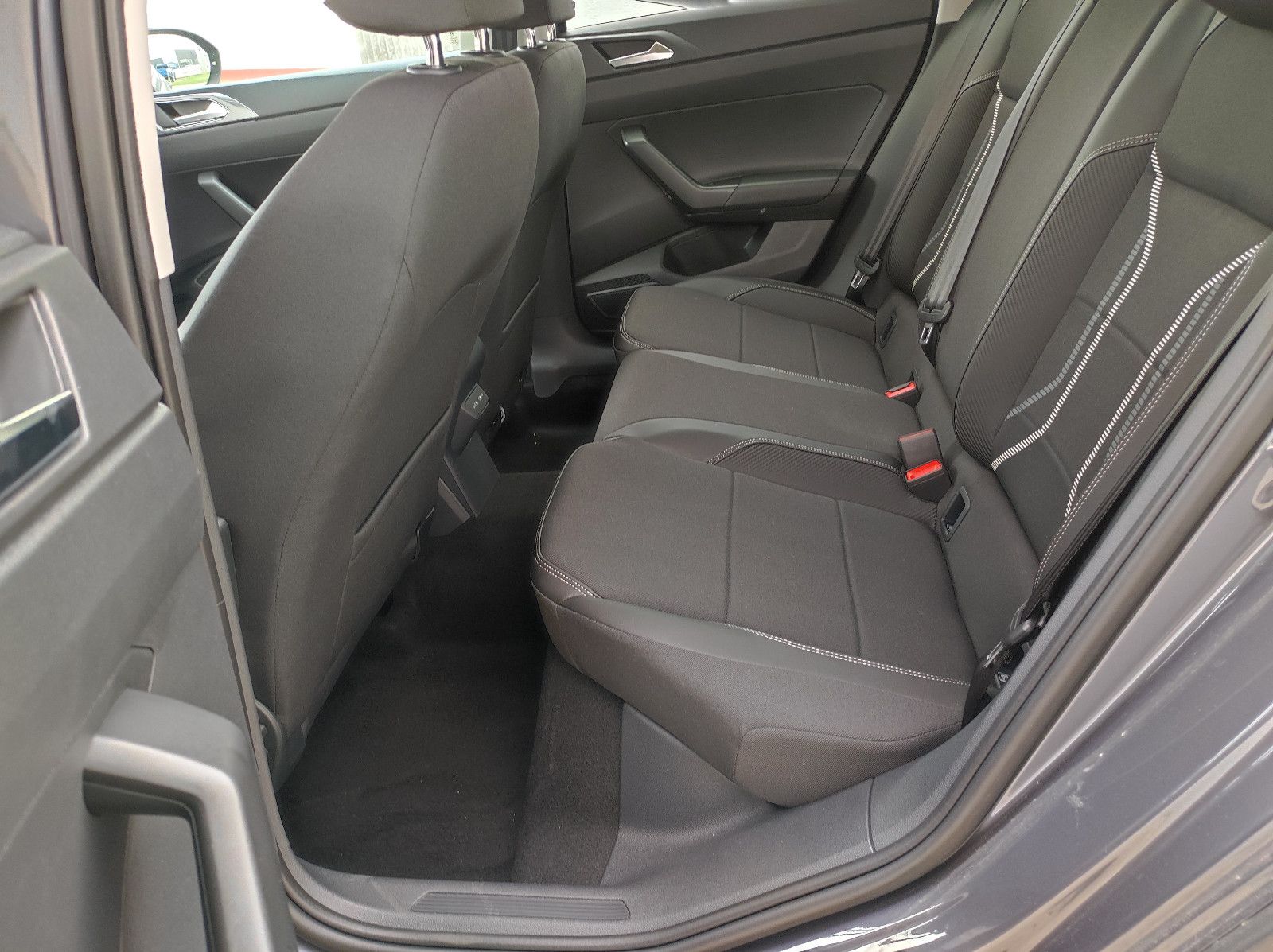 Volkswagen Taigo 1.0 TSI DSG Style - Samsaru's Car Outlet