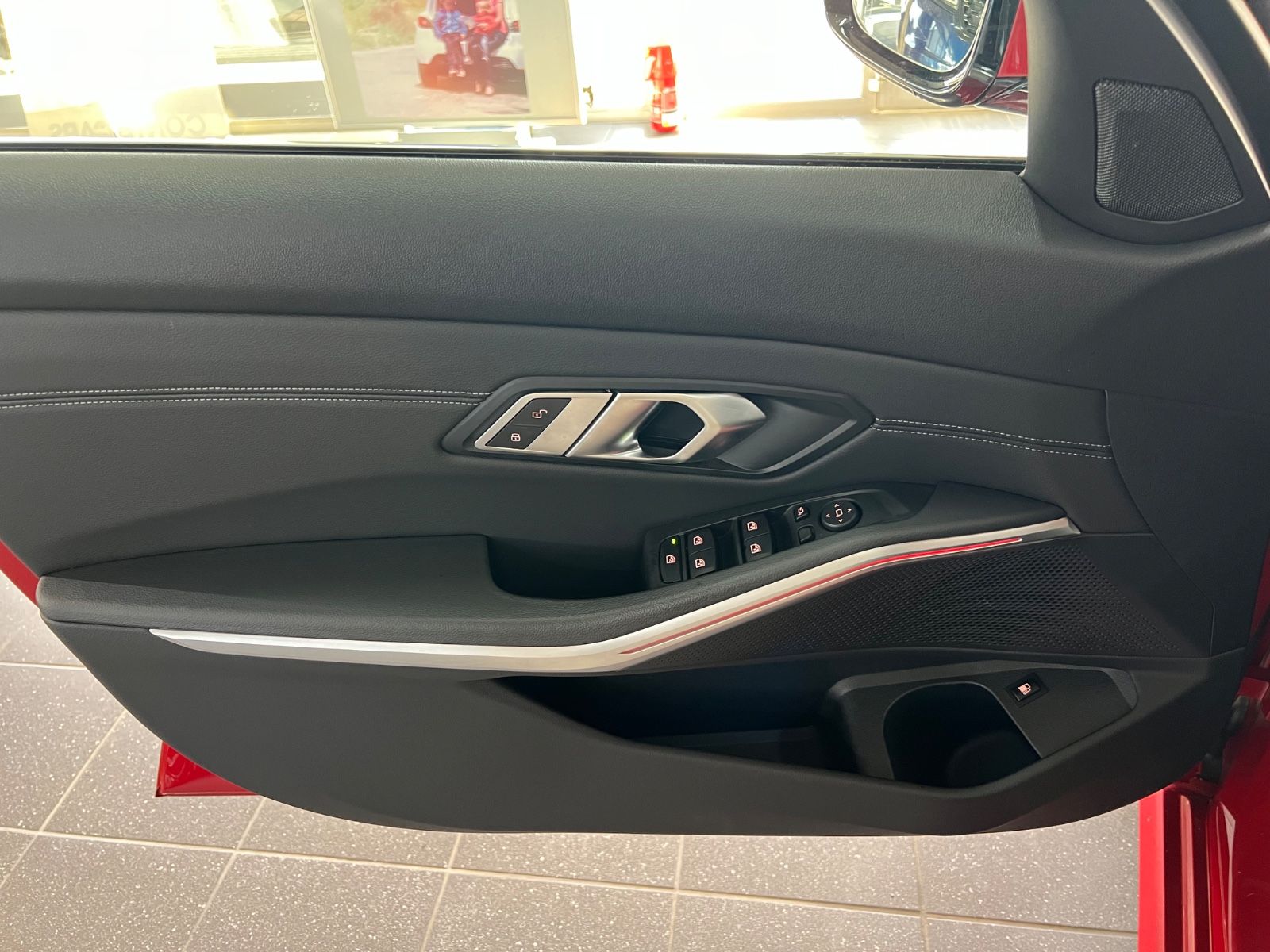 BMW 330 e Lim. Luxury Line 3D+HuD+Laser+Dashcam uvm.