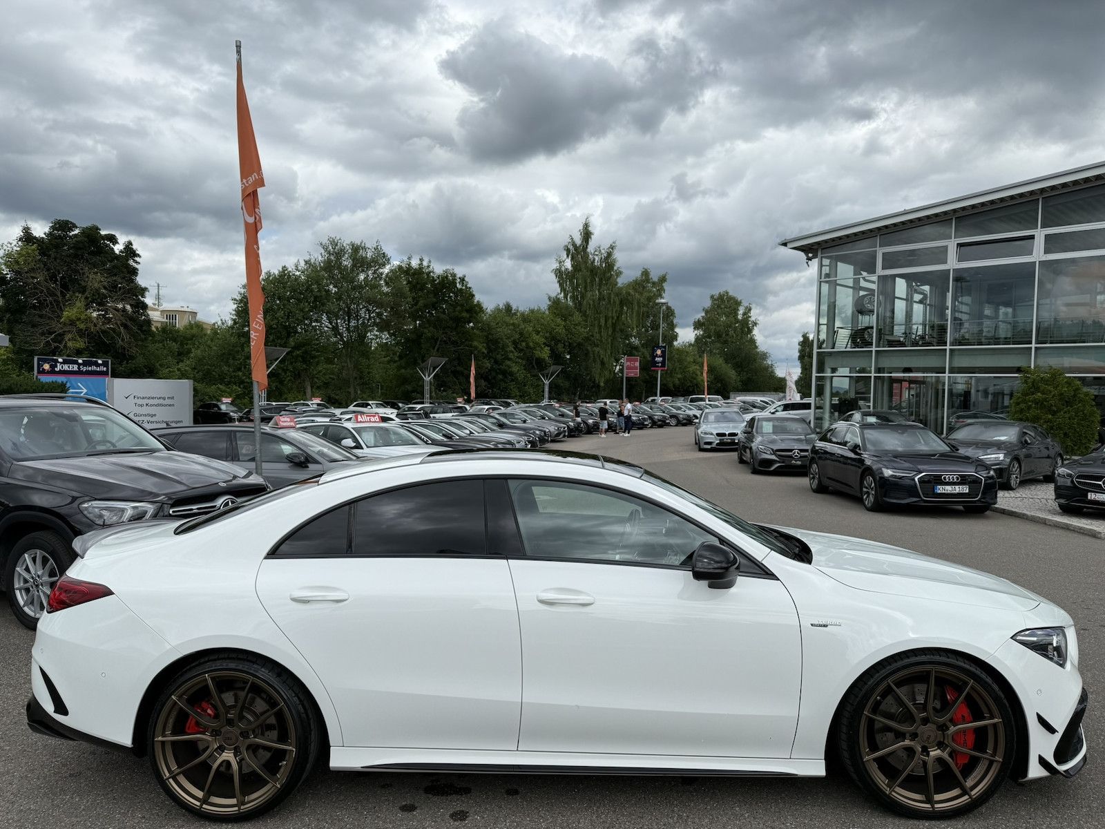 Mercedes-Benz CLA 45 AMG - Samsaru's Car Outlet