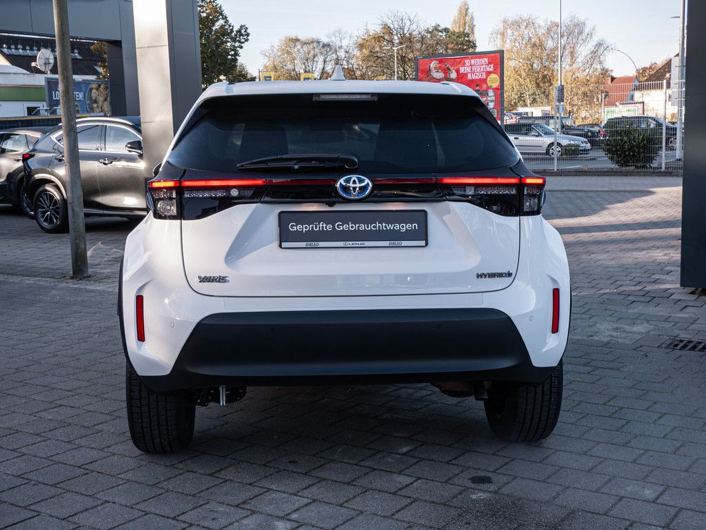 Toyota Yaris Cross Hybrid Team D PDC KAMERA NAVI LED