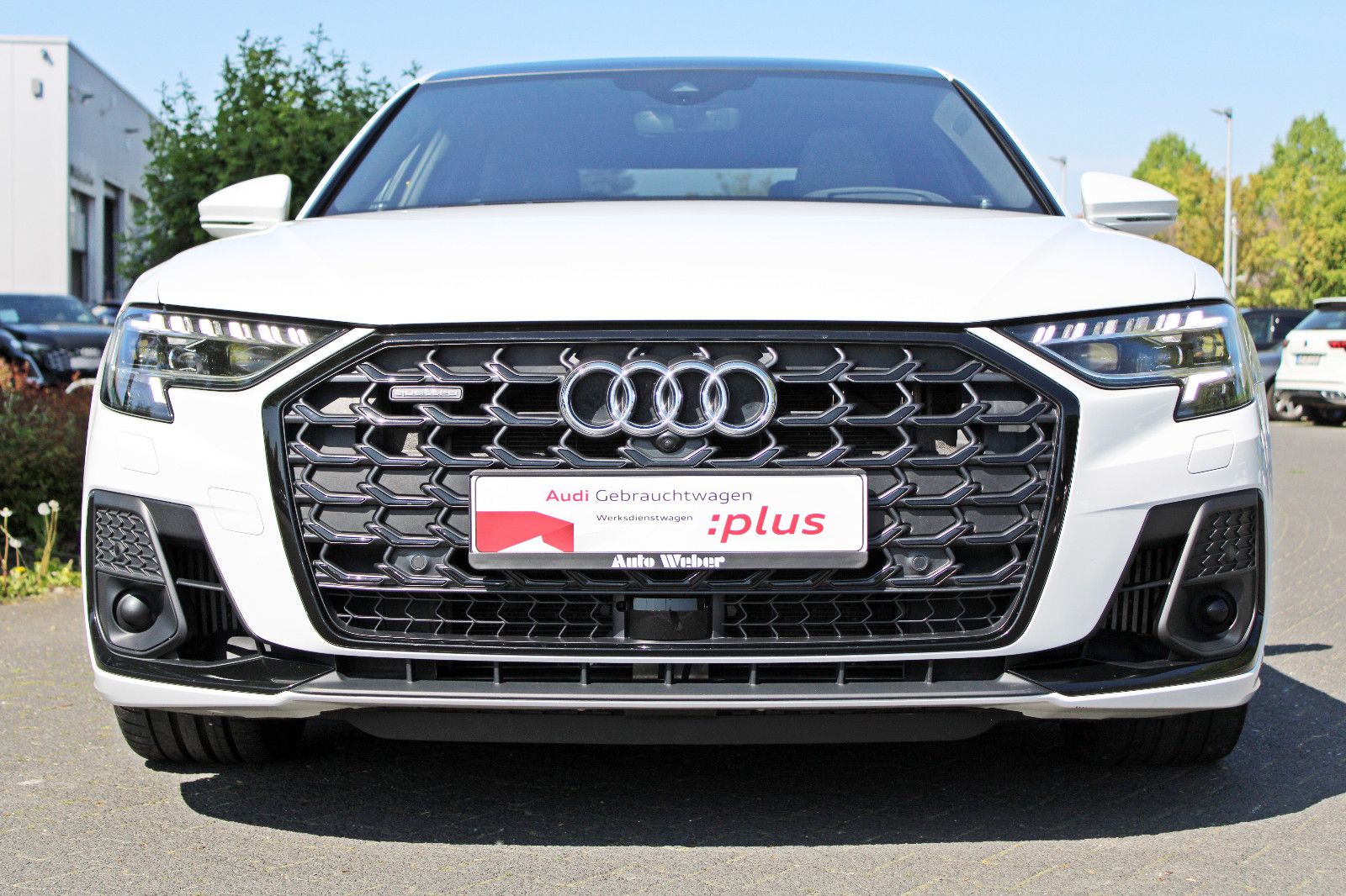 Audi A8 60TFSI quattro S LINE BLACK - Samsaru's Car Outlet