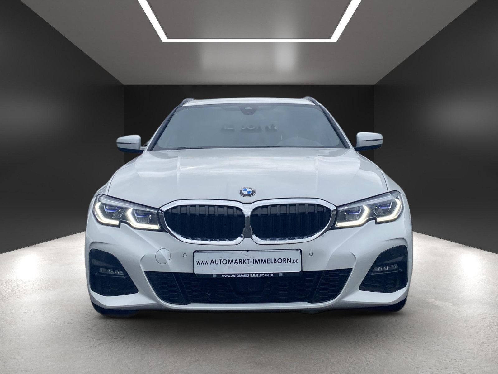 BMW 320 d x M Sport - Samsaru's Car Outlet