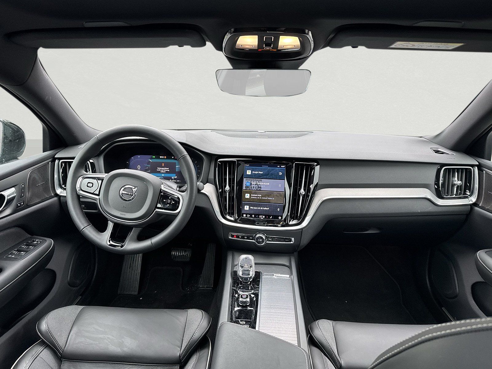 Volvo S60 B4 Benzin MHEV Plus Dark *PANO+Standheiz*