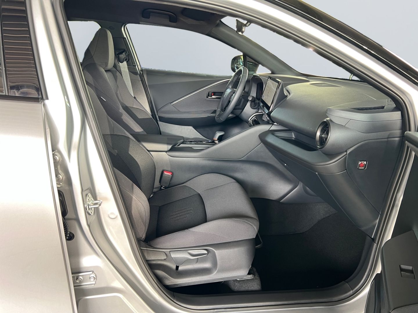 Toyota C-HR 1.8 Hybrid Team D *LED*el. Heck*ACC*CAM*SHZ