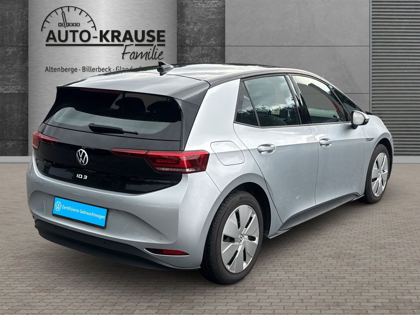 Volkswagen ID.3 150 kW Pro Performance Life - Samsaru's Car Outlet