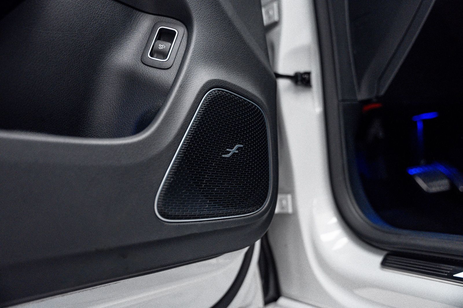 Mercedes-Benz CLA 45 AMG S - Samsaru's Car Outlet