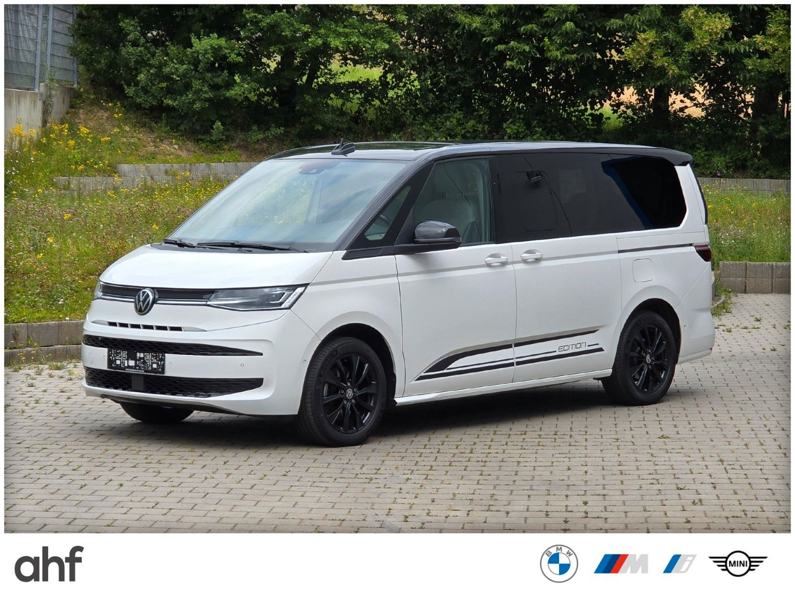 Volkswagen T7 Multivan EDITION LANG - Samsaru's Car Outlet