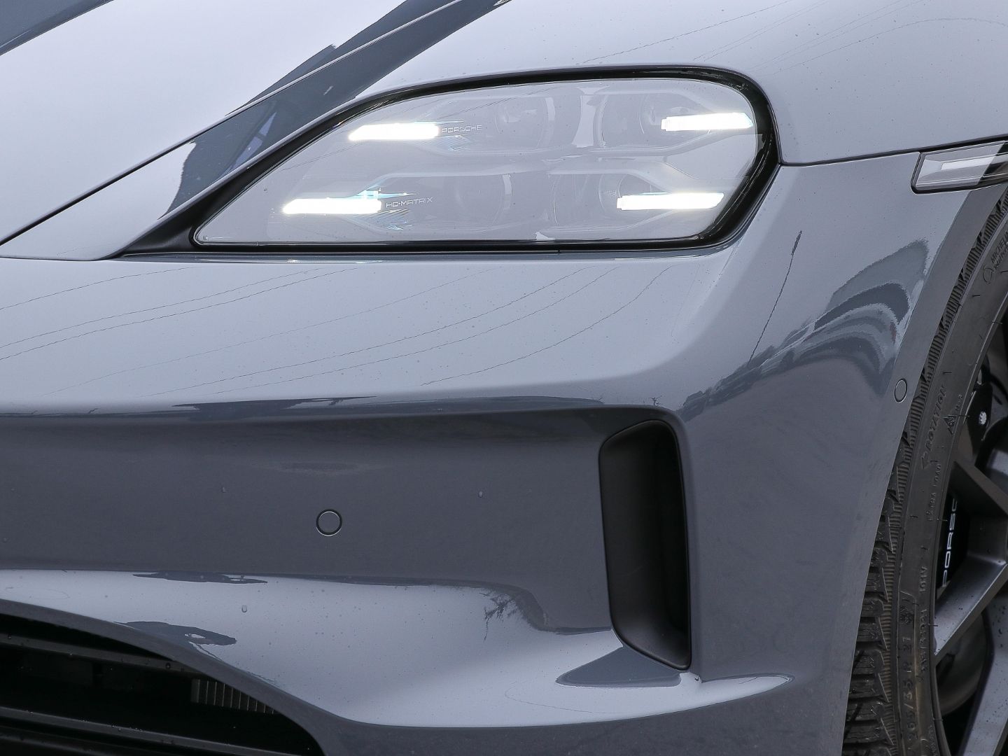 Porsche Taycan GTS Sport Turismo Burmester Panoramadach