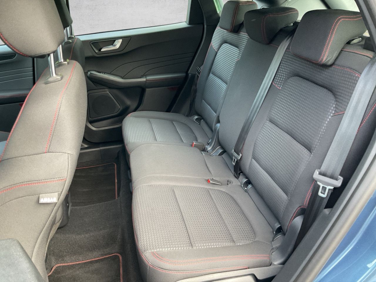 Ford Kuga ST-Line - Samsaru's Car Outlet