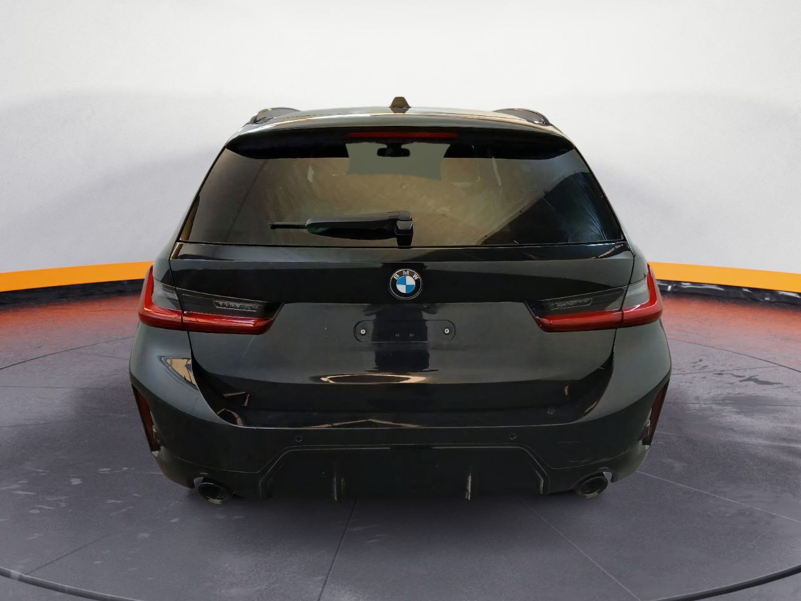 BMW 320d touring xDrive M-Sport - Samsaru's Car Outlet