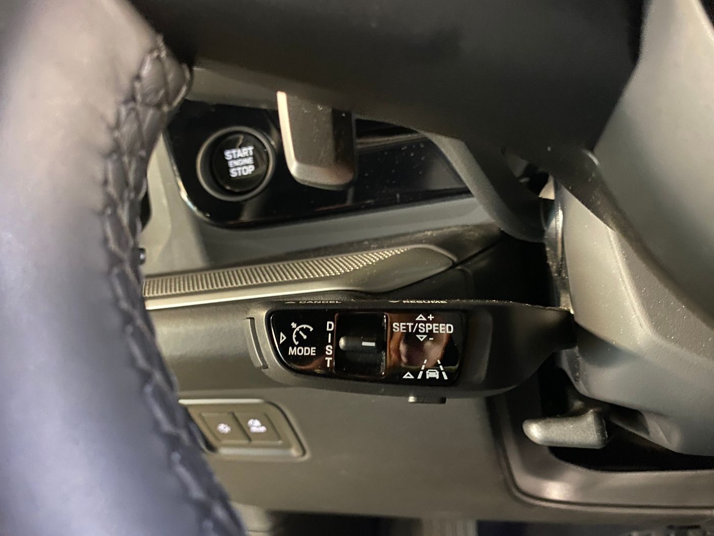 Porsche Cayenne E-Hybrid | Nachtsicht | InnoDrive |