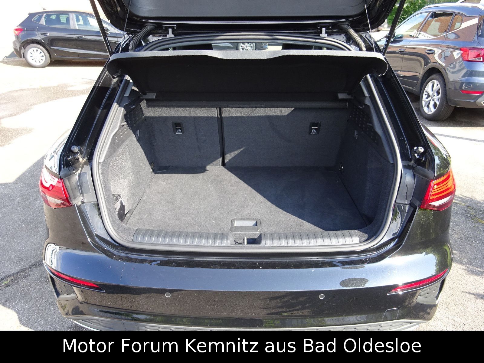 Audi A3 Sportback 30 TFSI S line - Samsaru's Car Outlet
