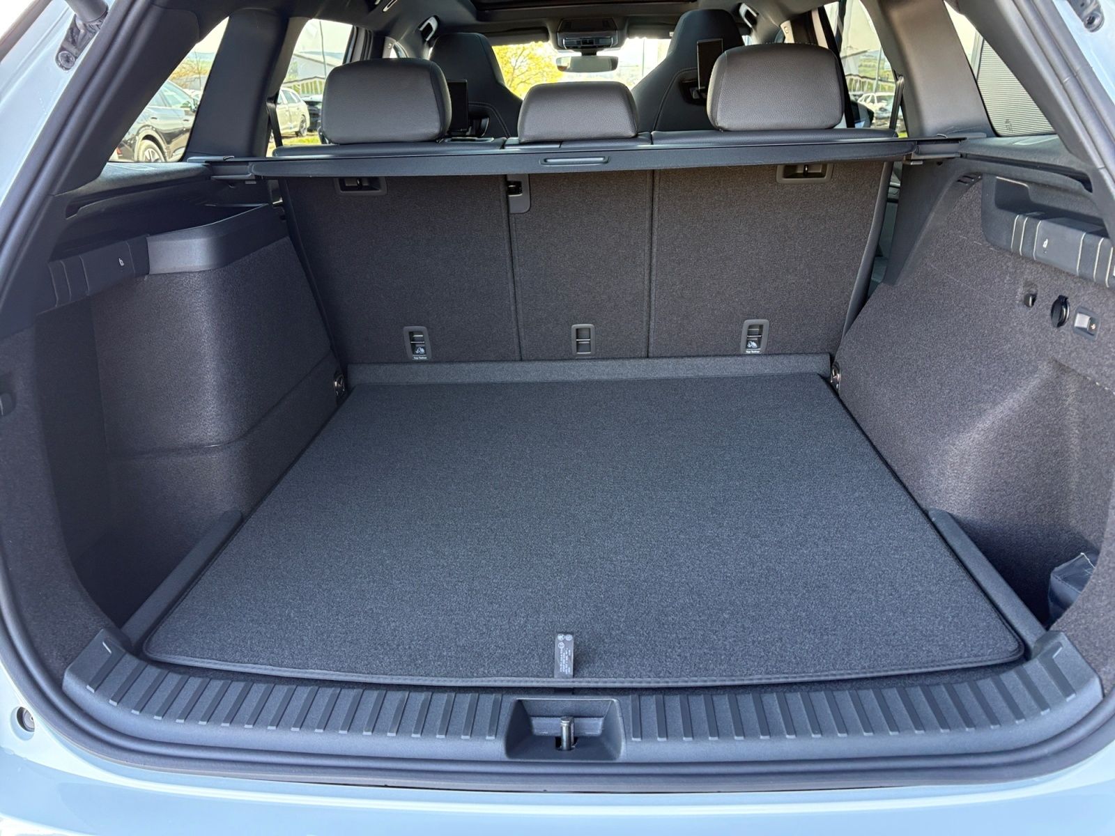 Skoda KODIAQ IV SPORTLINE 1,5TSI DSG NAVI LED AHK