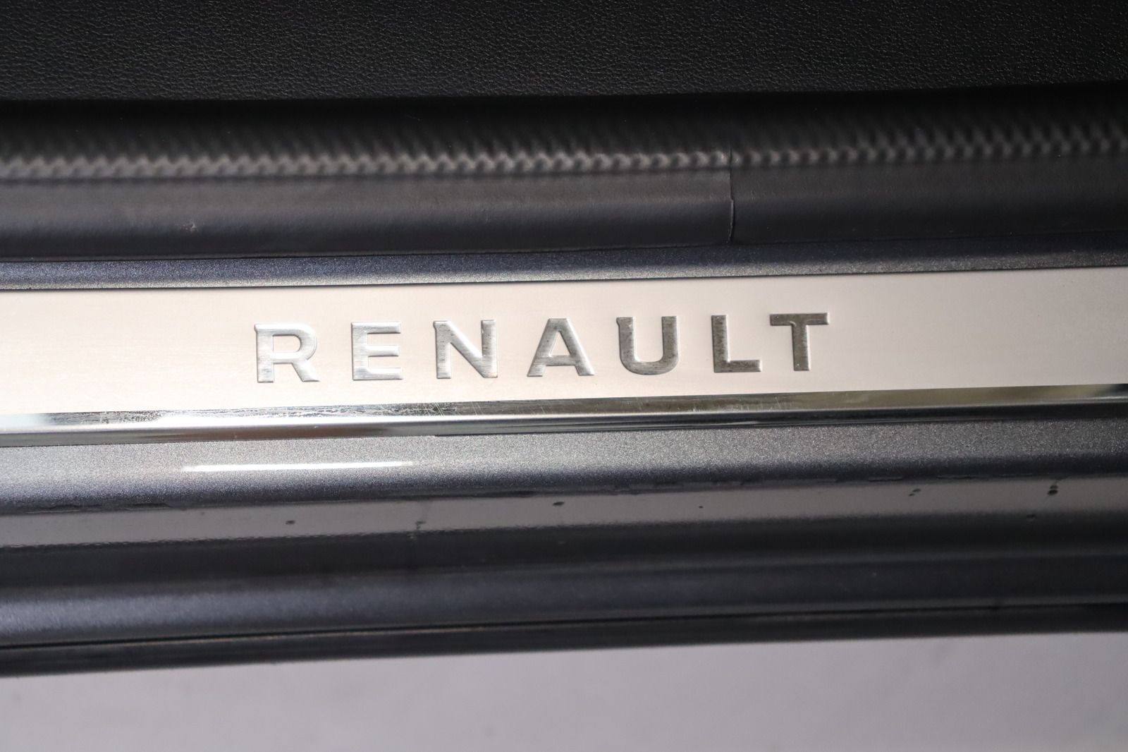 Renault Arkana - Samsaru's Car Outlet