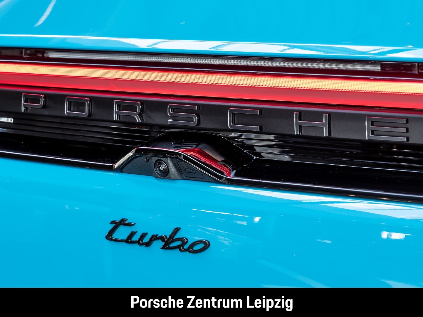 Porsche Macan Turbo FnW Miamiblau! Burmester AR-HeadUp