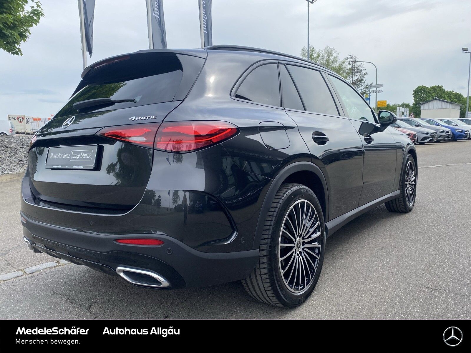 Mercedes-Benz GLC 220 d 4M AMG Night 20' Dist AHK LED Ambi Kam