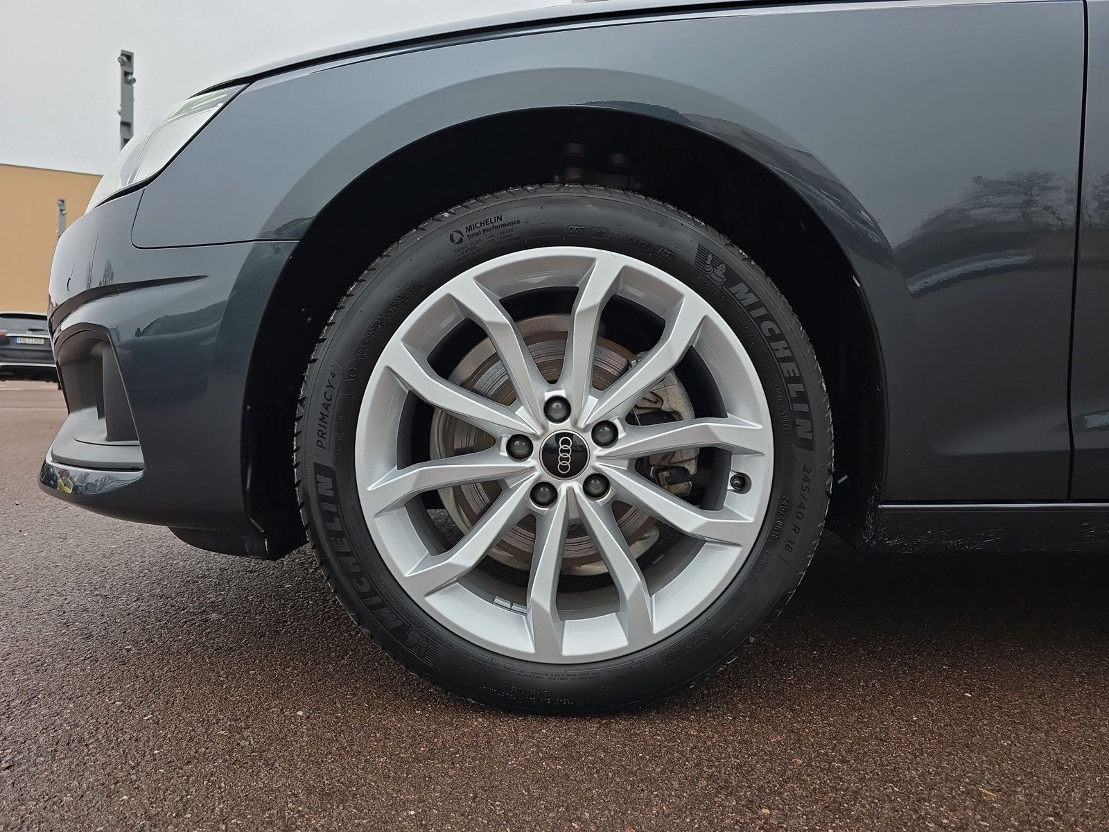 Audi A4 Avant 35 TDI - Samsaru's Car Outlet