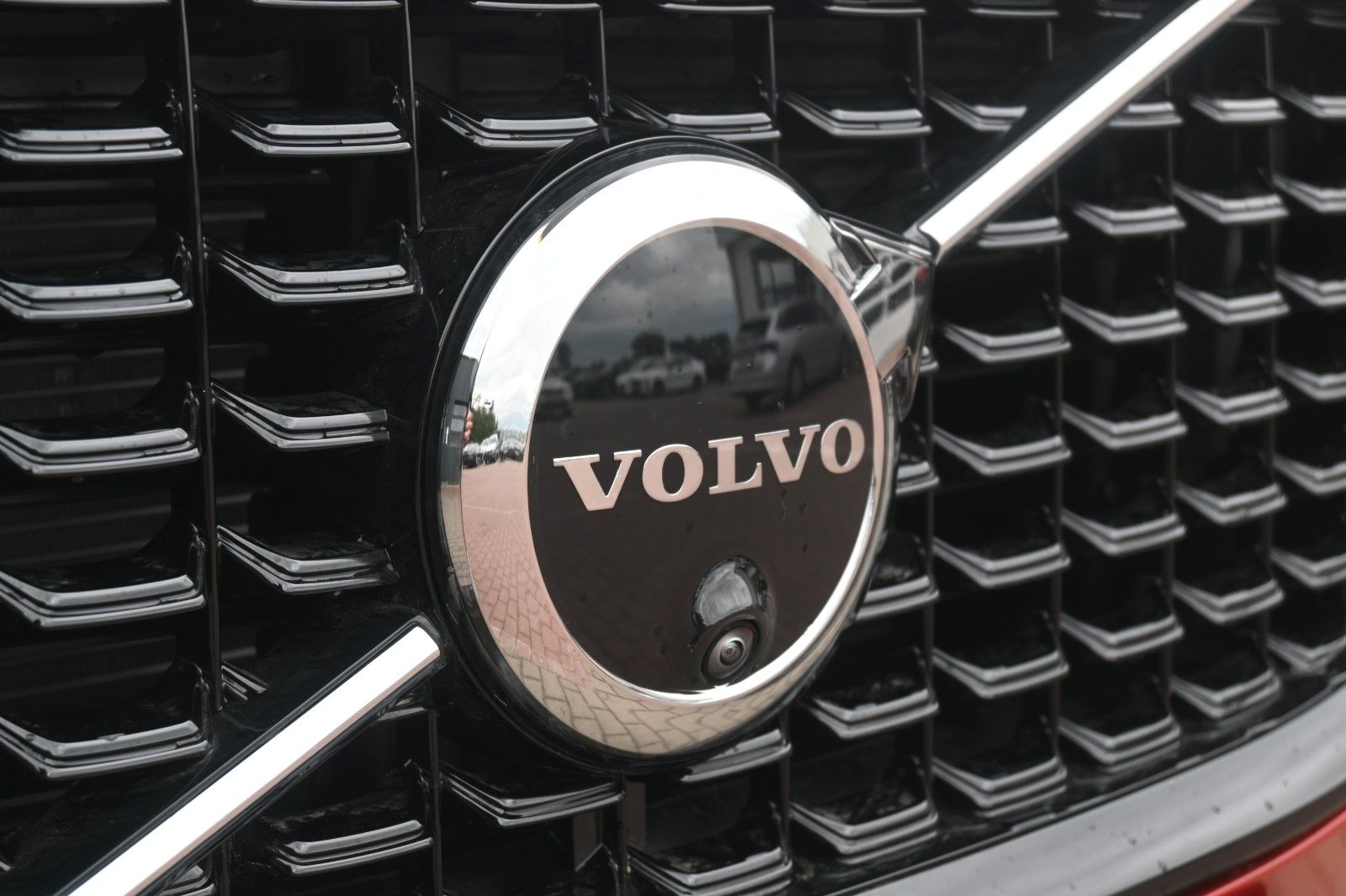 Volvo XC60 B4 D AWD Black *H&K*STDHZG*360°*ACC