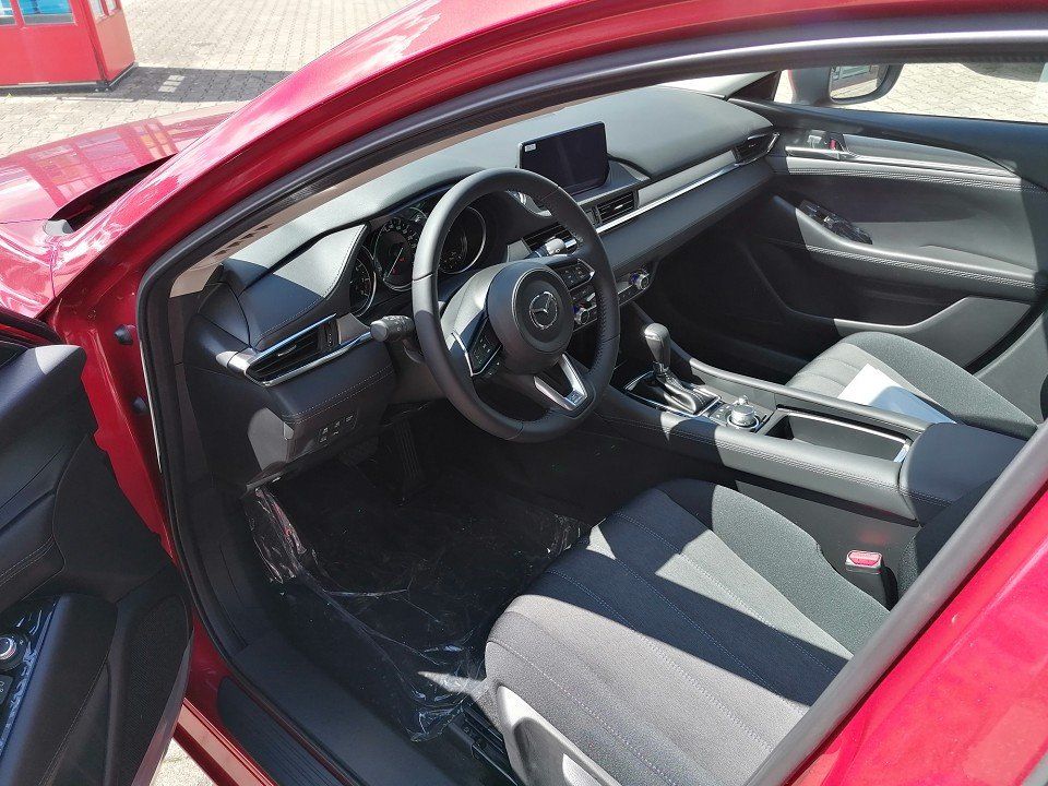 Mazda 6 2.0L SKYACTIV G 165ps 6AT FWD CENTER-LINE