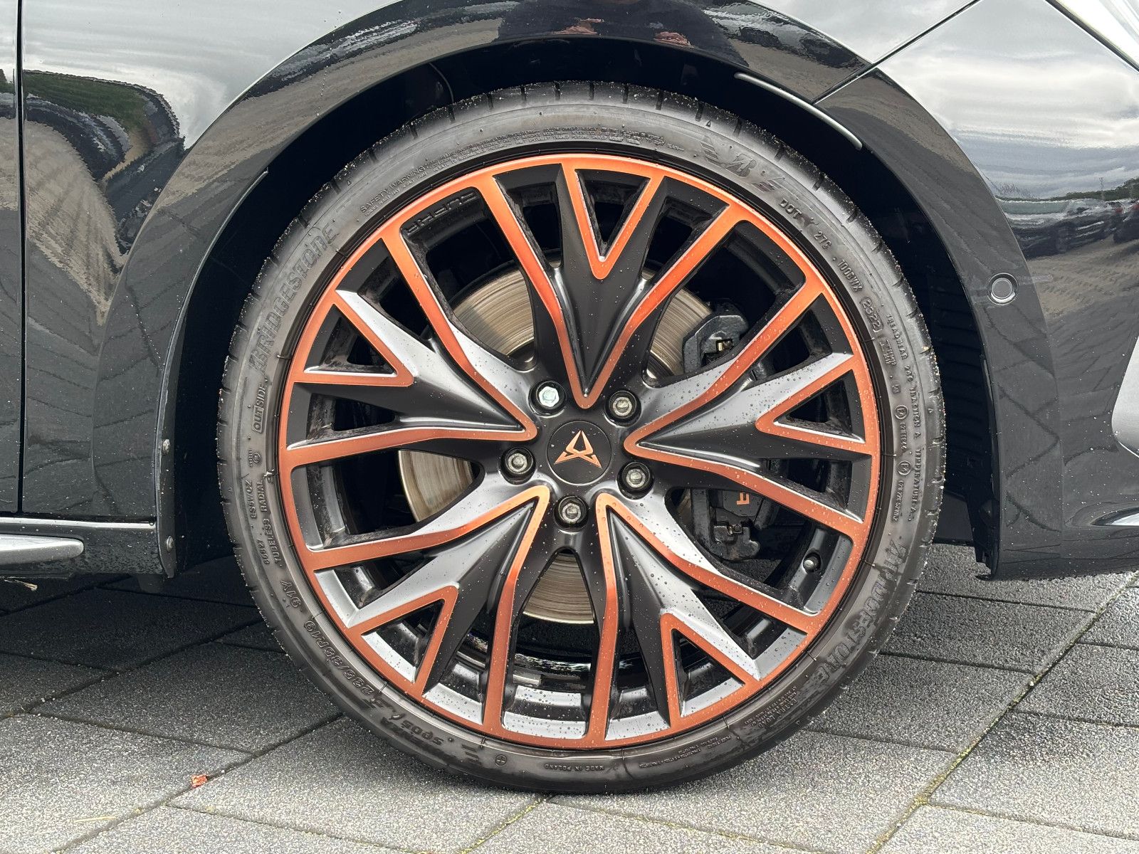 Cupra Leon Sportstourer VZ CUP 4Drive - Samsaru's Car Outlet