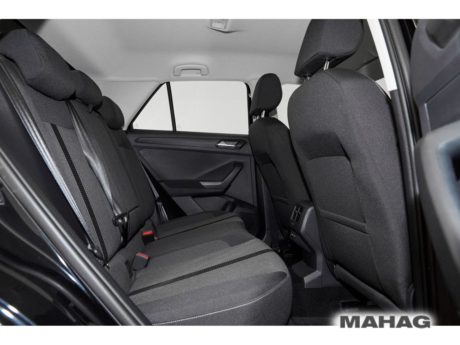 Volkswagen T-ROC 1.0 TSI Life - Samsaru's Car Outlet