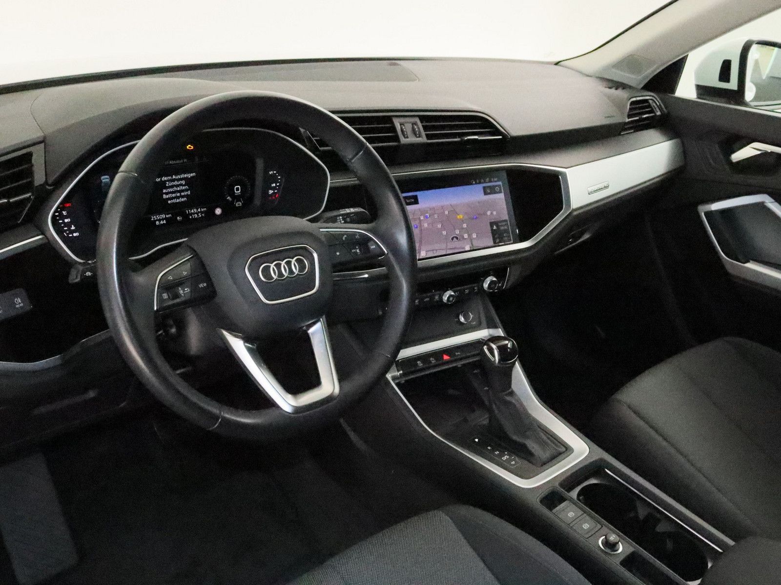 Audi Q3 40 TDI quattro S line - Samsaru's Car Outlet