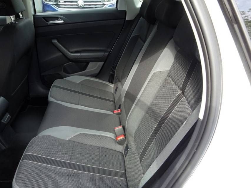 Volkswagen Polo VI 1.0 TSI Automatik Highline - Samsaru's Car Outlet