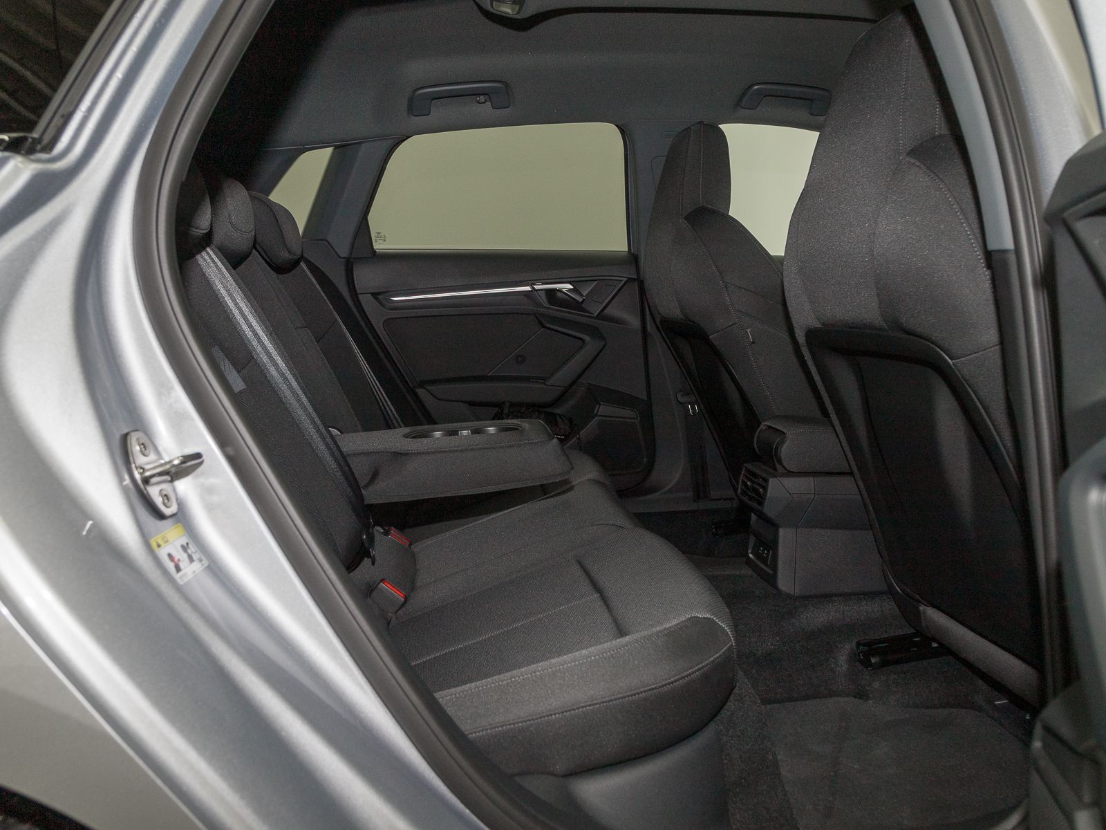 Audi A3 Sportback 40 TFSIe ADVANCED - Samsaru's Car Outlet