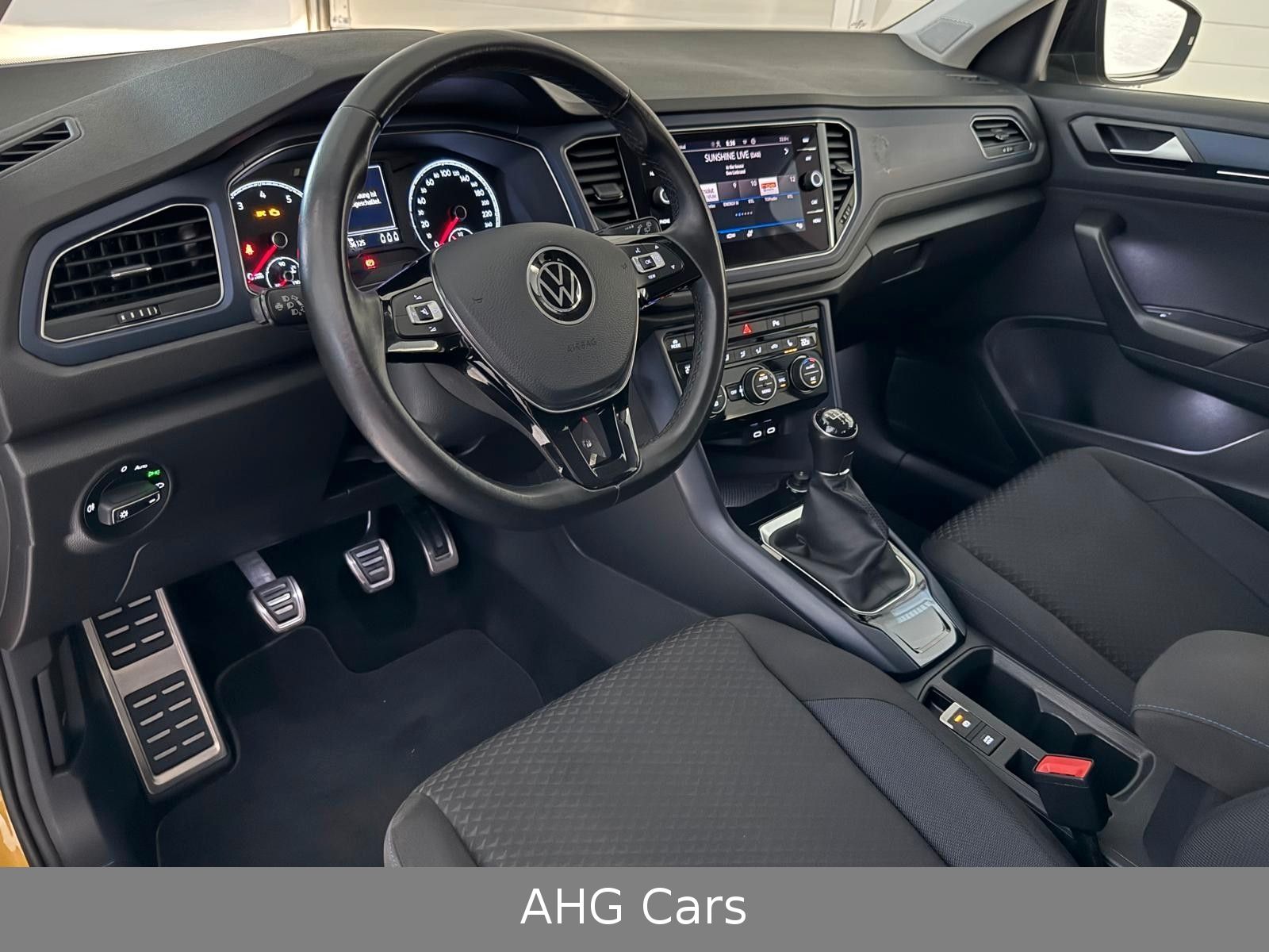 Volkswagen T-Roc Style UNITED 1.0 TSI - Samsaru's Car Outlet
