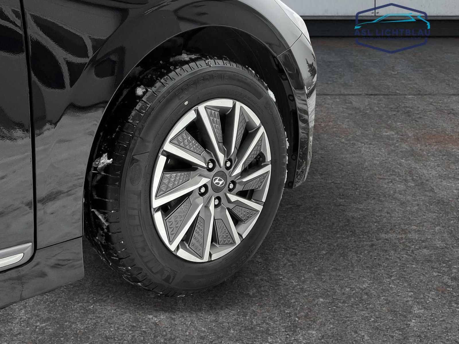 Hyundai IONIQ Facelift Elektro PREMIUM-Paket - Samsaru's Car Outlet