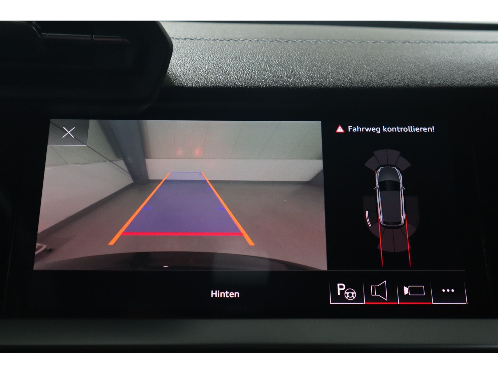 Audi A3 Sportback 35 TFSI S line - Samsaru's Car Outlet