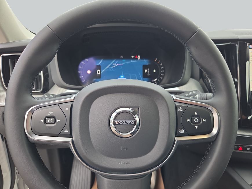 Volvo XC60 B4 B Core  STDHZ * WINTERPAKET
