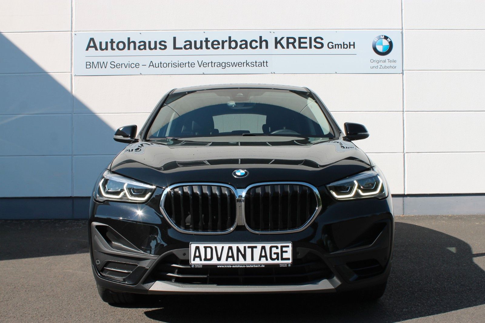 BMW X1 20i xDrive Advantage - Samsaru's Car Outlet