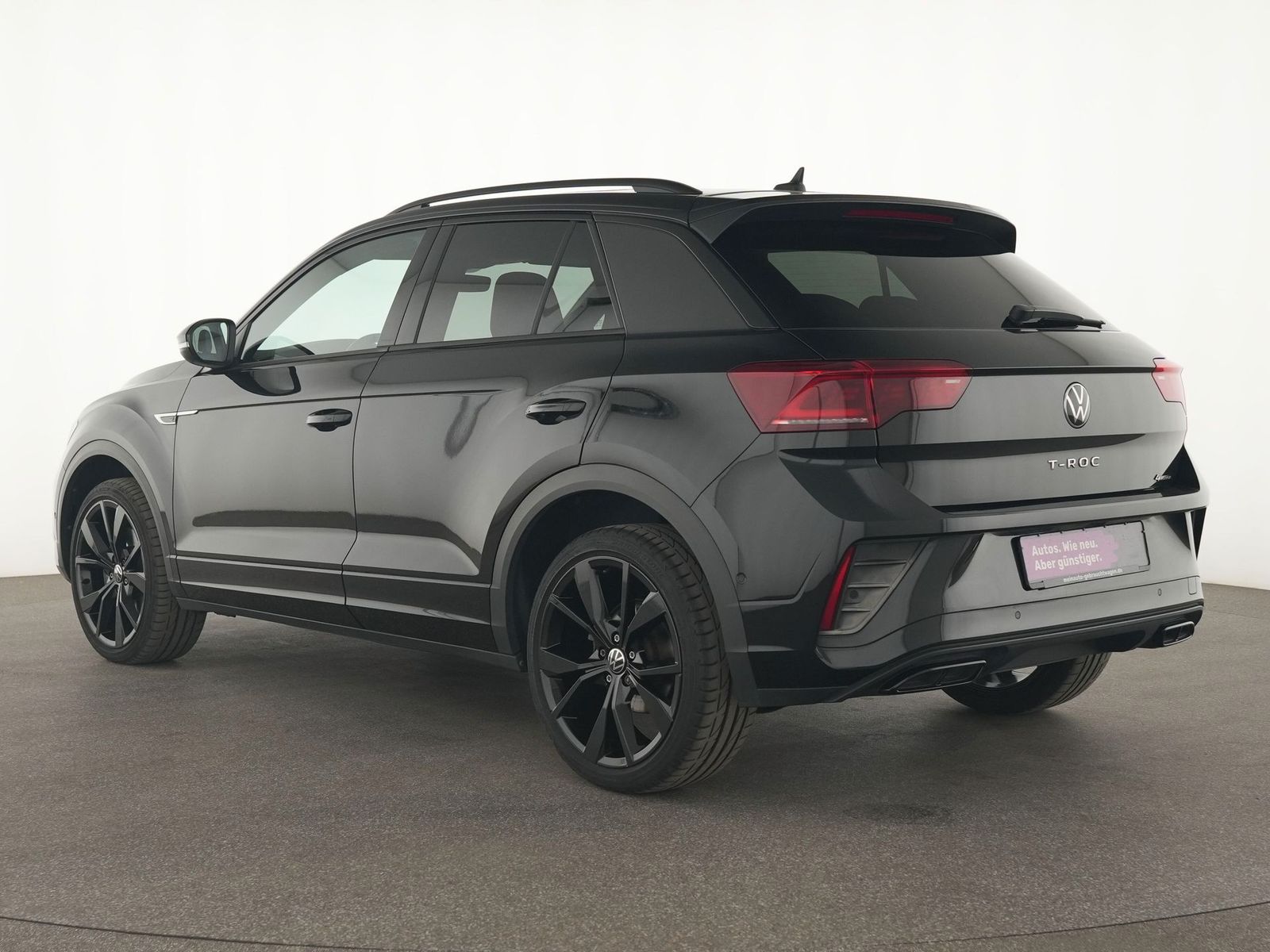 Volkswagen T-Roc R-Line - Samsaru's Car Outlet