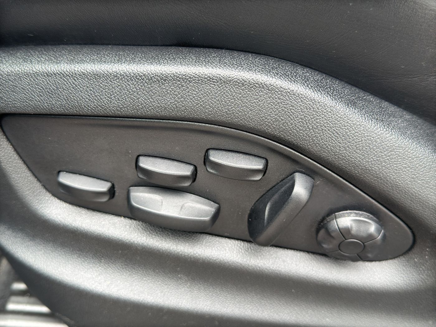 Porsche Cayenne GTS Coupe | PDCC | Hinterachslenkung |